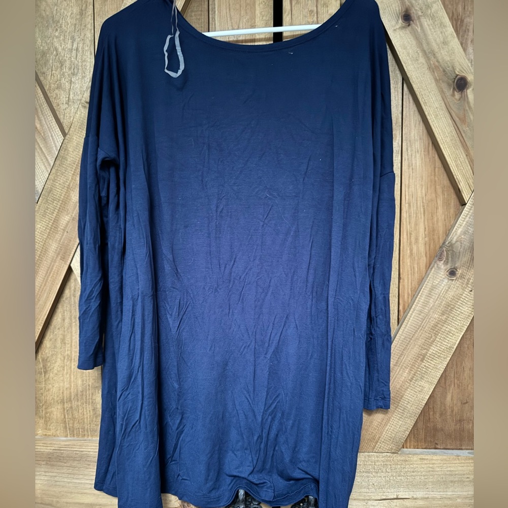 Buttery soft navy top
